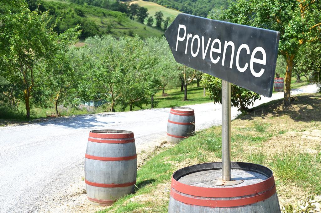 לינה וארוחת בוקר בדואן La Bastide Au Ventoux מראה חיצוני תמונה