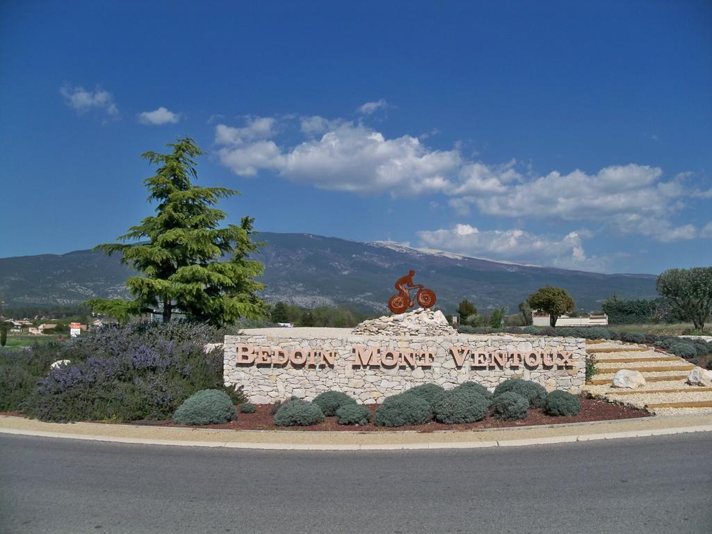 לינה וארוחת בוקר בדואן La Bastide Au Ventoux מראה חיצוני תמונה