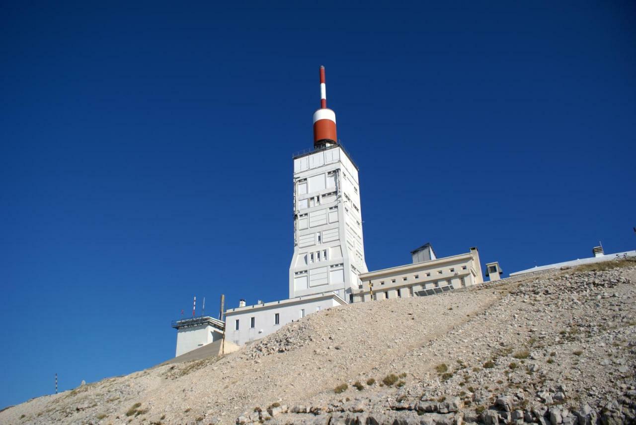 לינה וארוחת בוקר בדואן La Bastide Au Ventoux מראה חיצוני תמונה