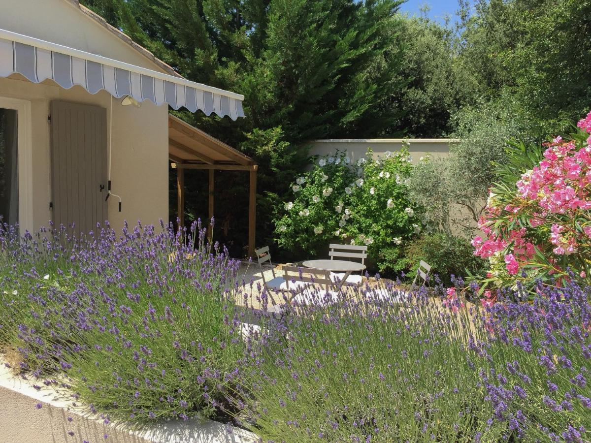 לינה וארוחת בוקר בדואן La Bastide Au Ventoux מראה חיצוני תמונה